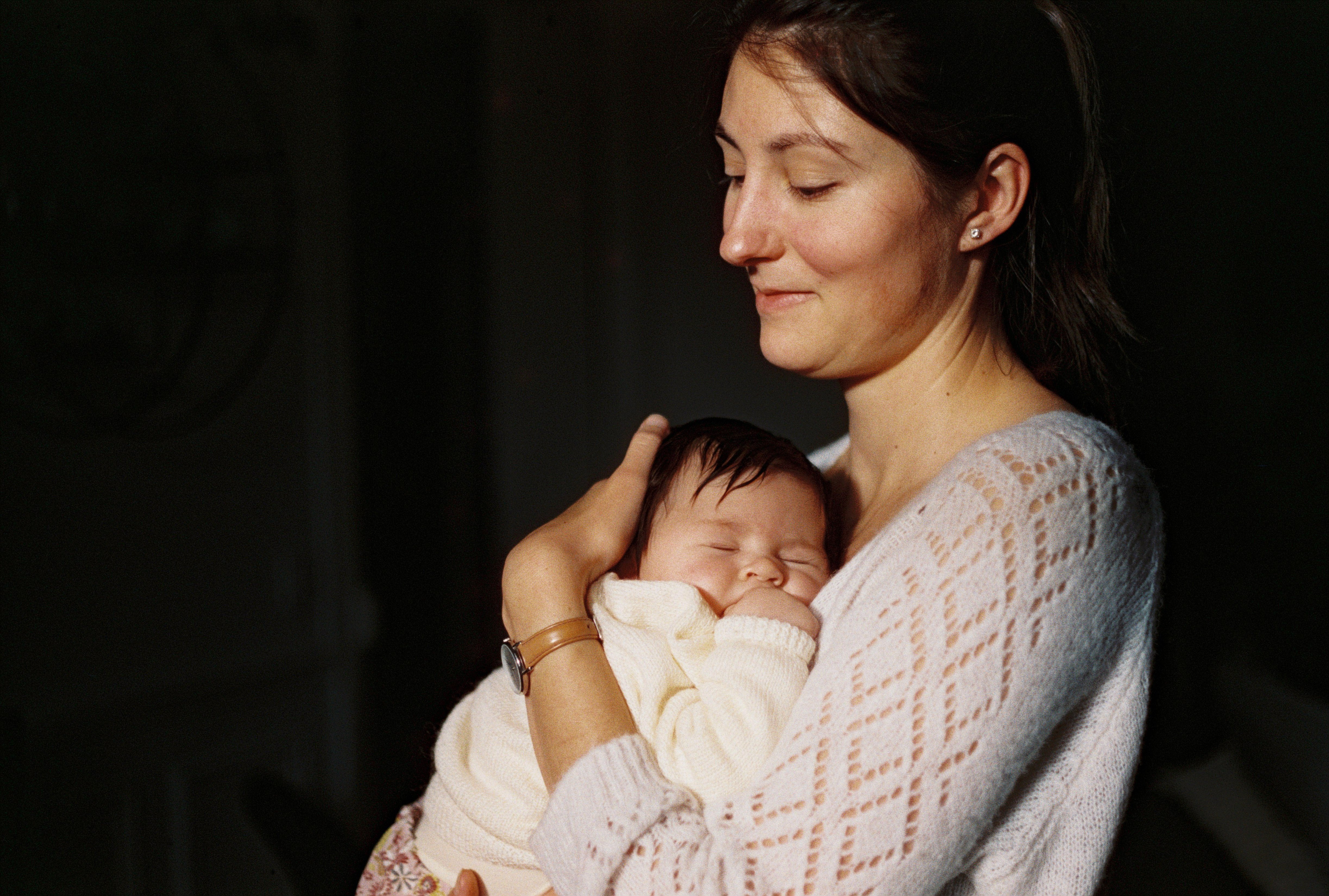 Familles & Maternité — 868ec2_a8239667c0b14232ba4e7ad4ec58398d~mv2